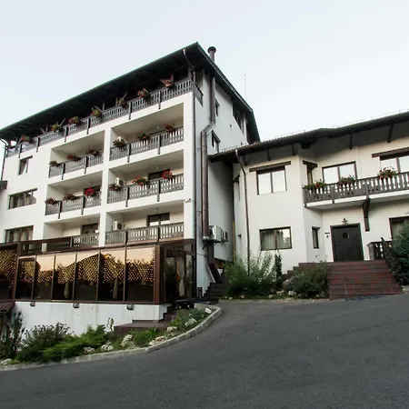 Отель Classic 3*